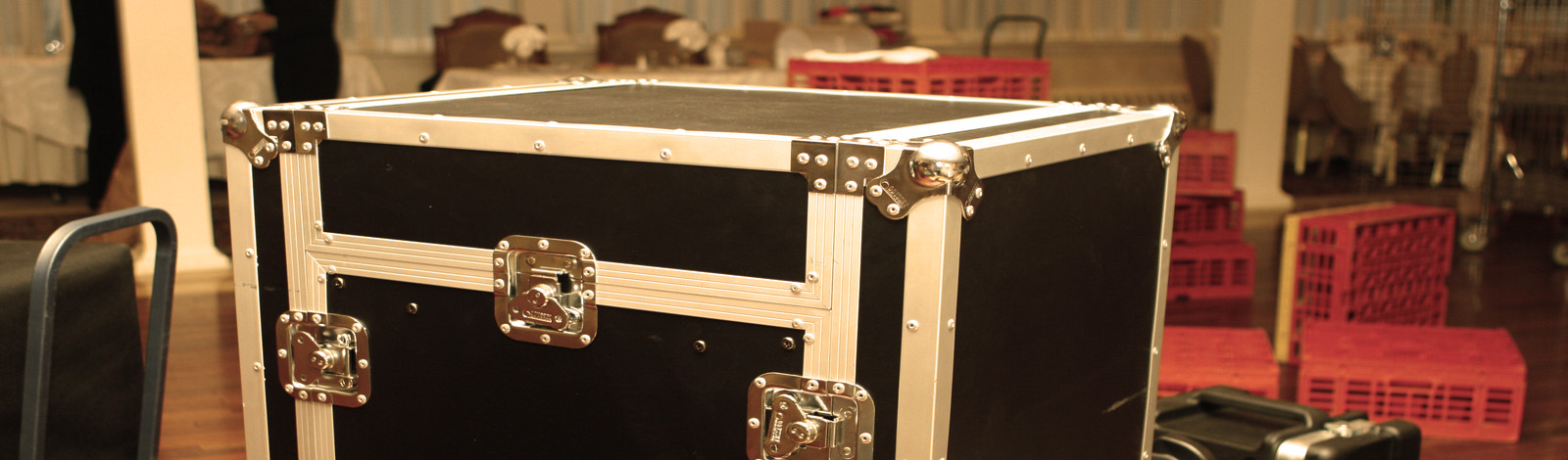 DJ030-DJ-Berlin-Potsdam-Event-Firmenfeier-Hochzeit-Geburtstag-DJ_buchen-Slider3